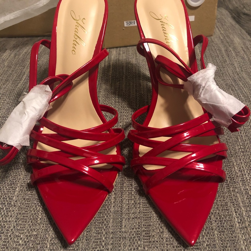 Red Strappy Herls